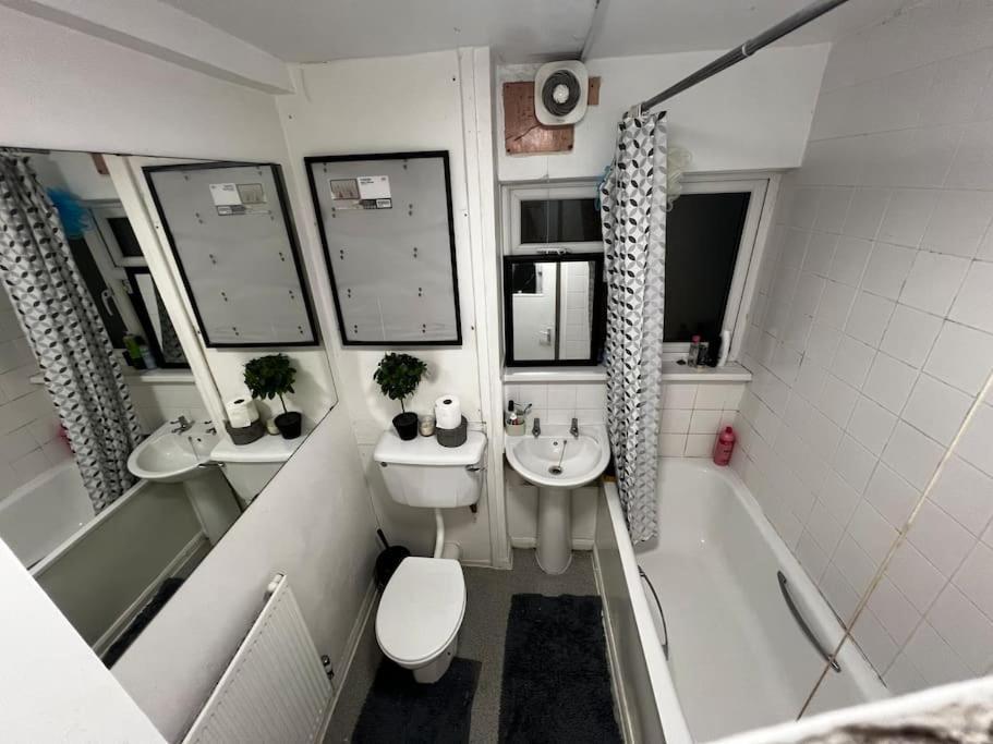 1-Bed Flat With Fast Wi-Fi In Prime Location 15Mins From Central Londres Exterior foto